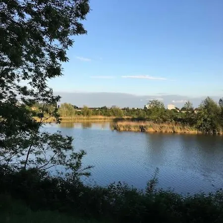 Glamour Equipe Avec Balneo Et Sauna Νανσύ